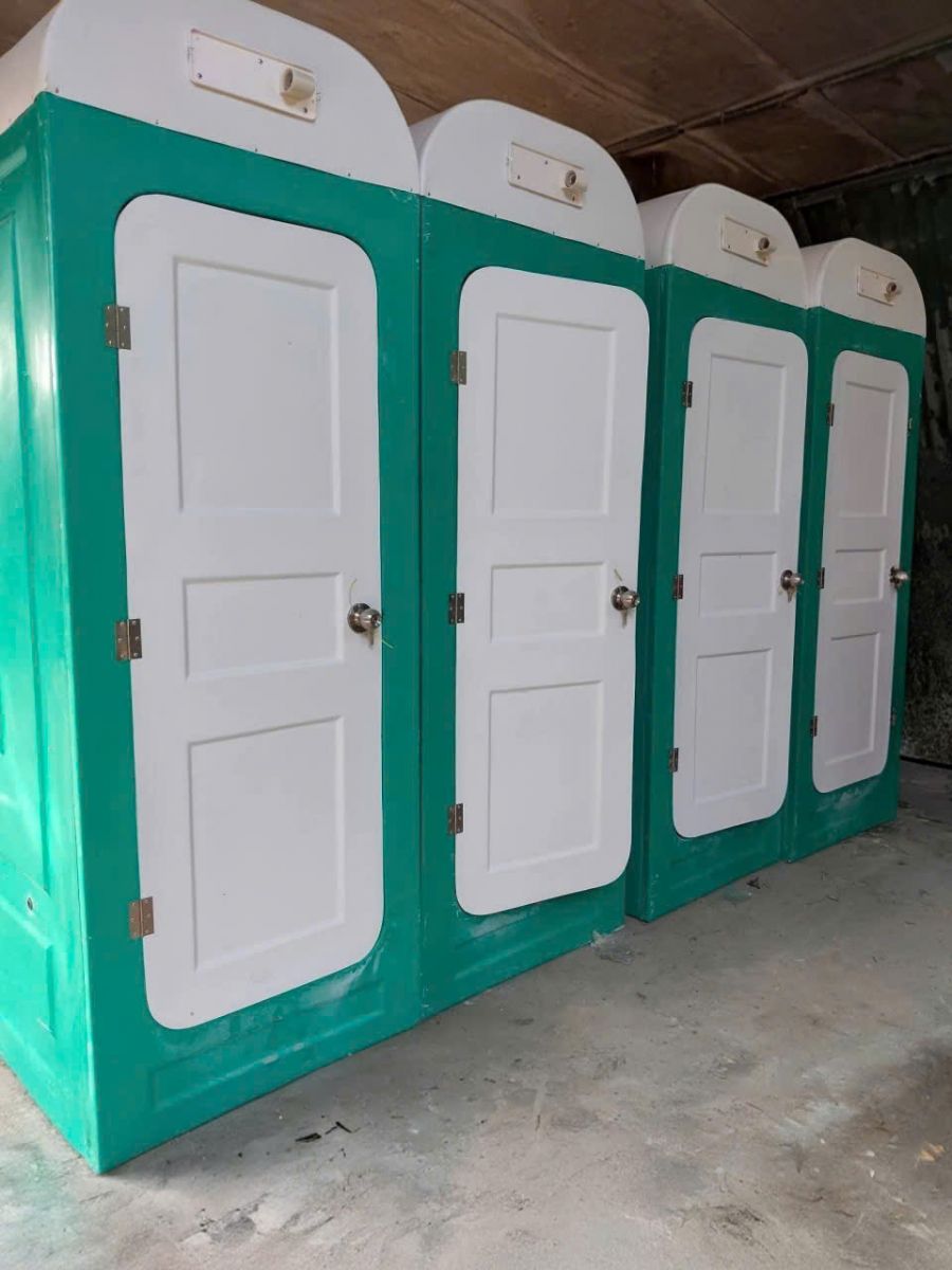 nhà vệ sinh di động 3-4 buồng
